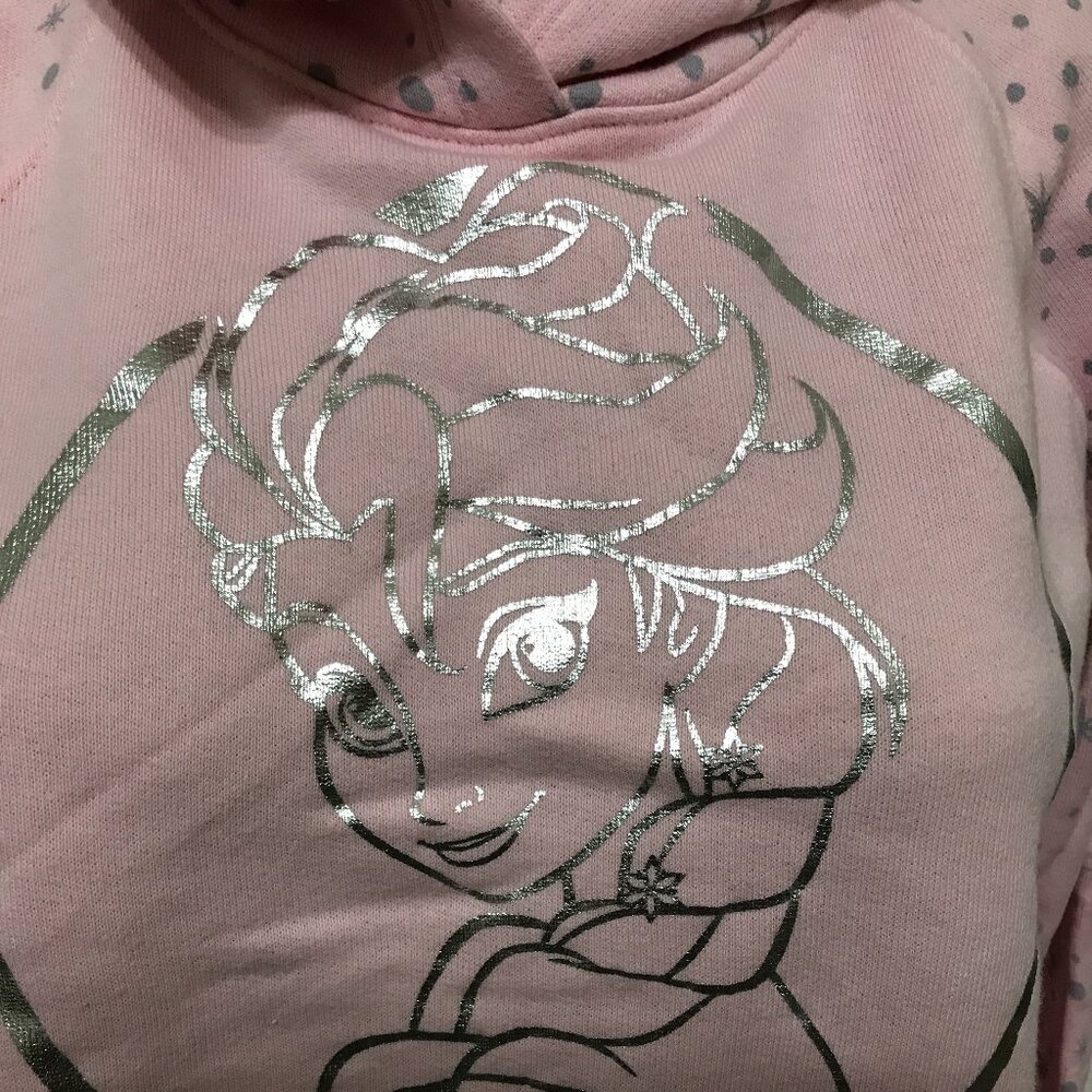 UNIQLO  UT Disney Elsa Graphic Hoodie Sweatshirts Women Medium in size